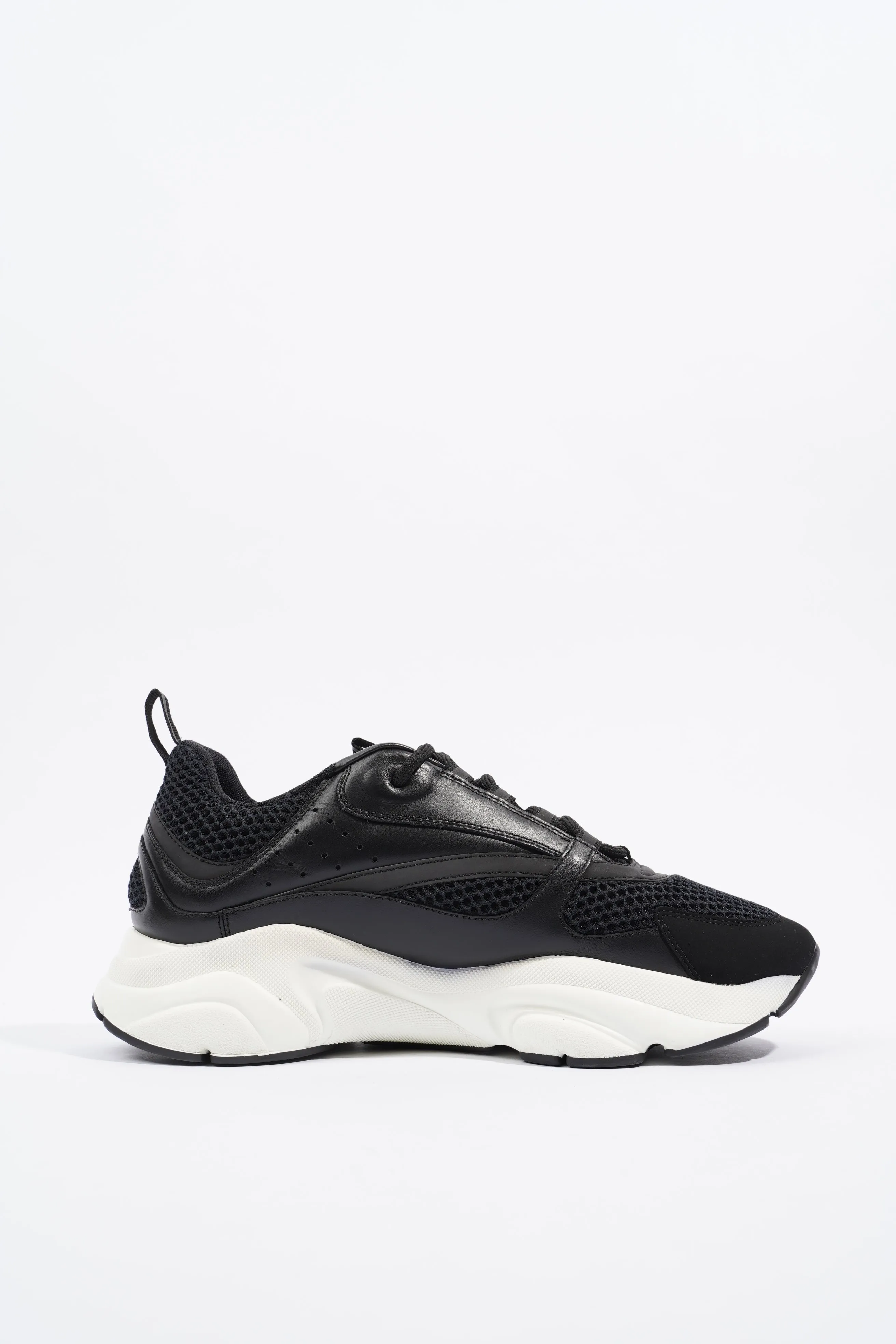 Christian Dior B22 Black / White Mesh EU 42.5 UK 8.5