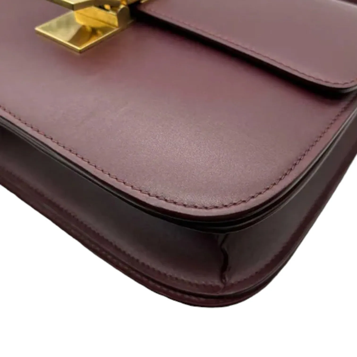 Classic Box Flap Medium Calfskin Burgundy GHW