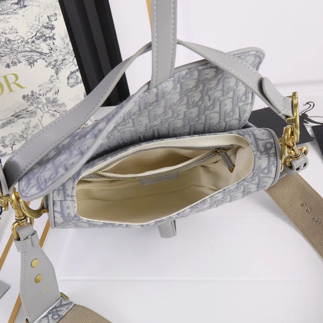 DR235 Saddle Bag (Come with Long Shoulder Straps ）