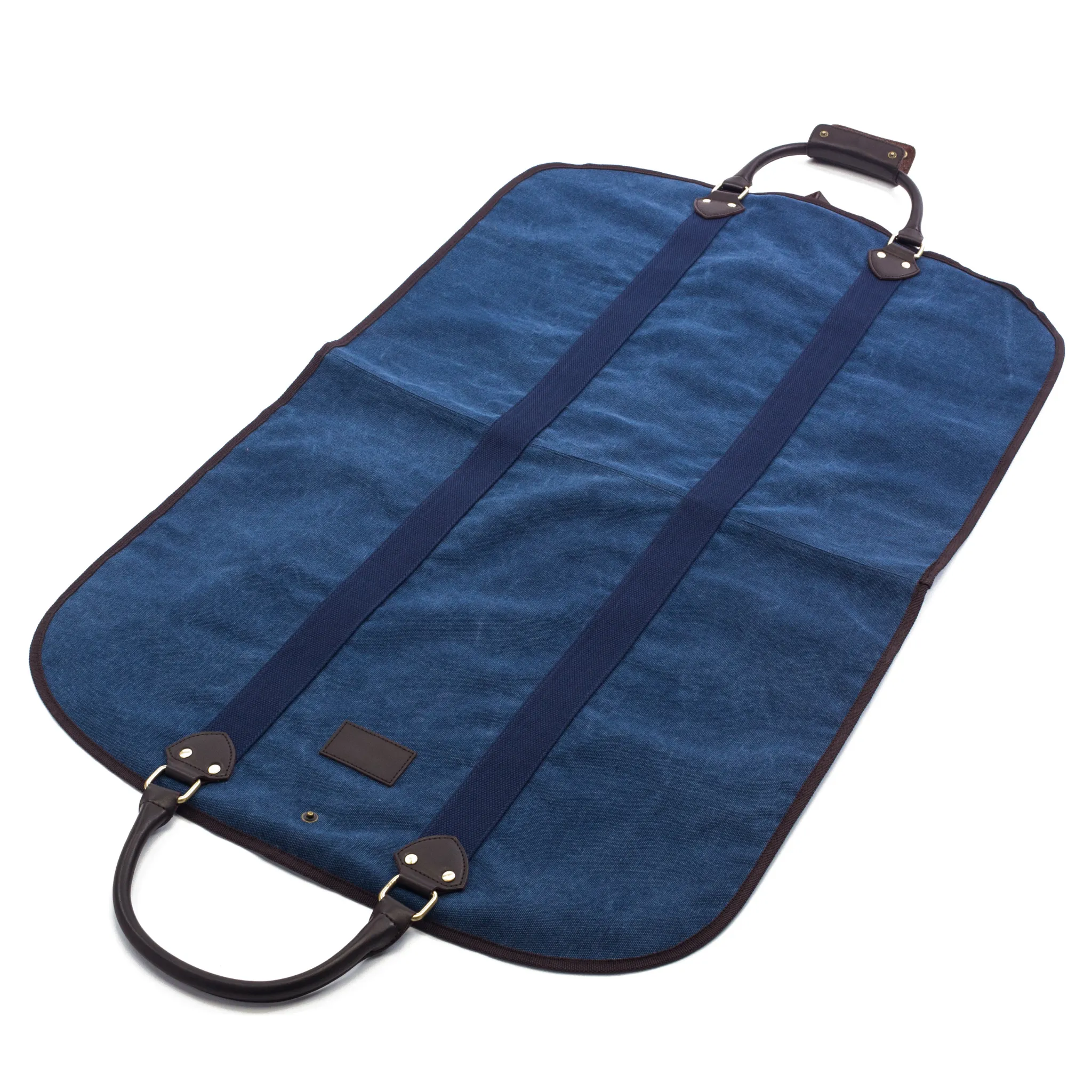 Excursion Garment Bag in Navy