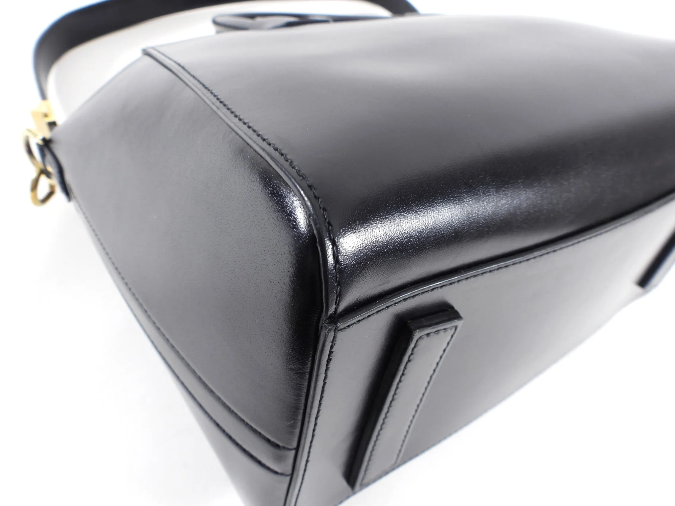 Givenchy Antigona Medium Black Smooth Leather Bag