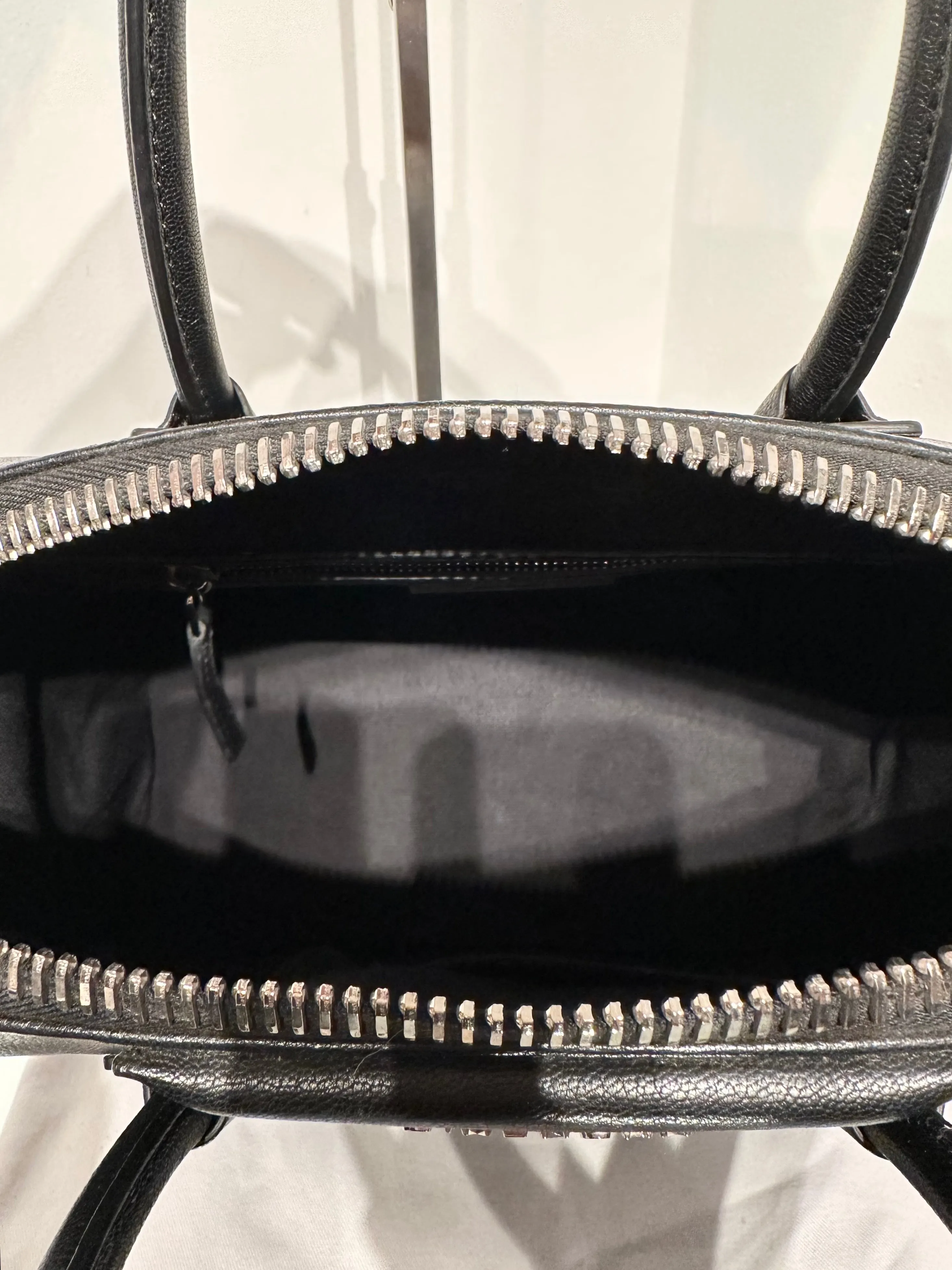 GIVENCHY Small Antigona Bag