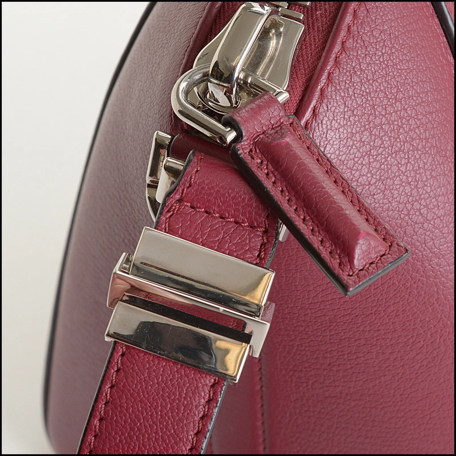 RDC14237 Authentic GIVENCHY Dark Red Sugar Goatskin Antigona PM Bag
